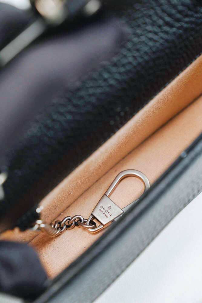 Dionysus super mini leather crossbody bag Gucci Black in Leather - 32449682