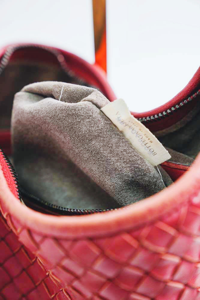 BOTTEGA VENETA Intrecciato Woven Leather Medium Veneta Hobo Bag (Red)