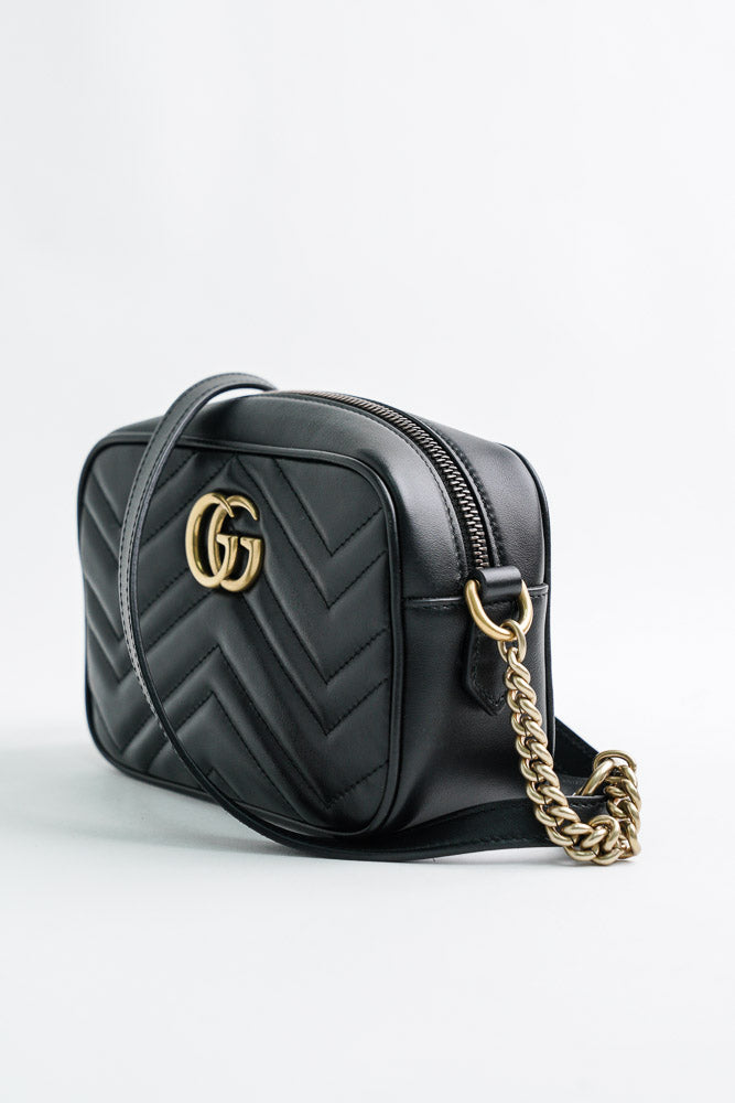 GUCCI GG Marmont Matelasse Mini Shoulder Bag(Black)